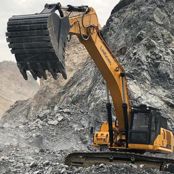 XÚC ĐÀO LIUGONG CLG952E - 2.6 M3