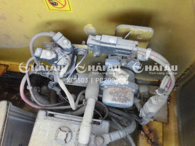 Máy Xúc Đào Bánh Xích Cũ KOMATSU PC200-8N1 (11)