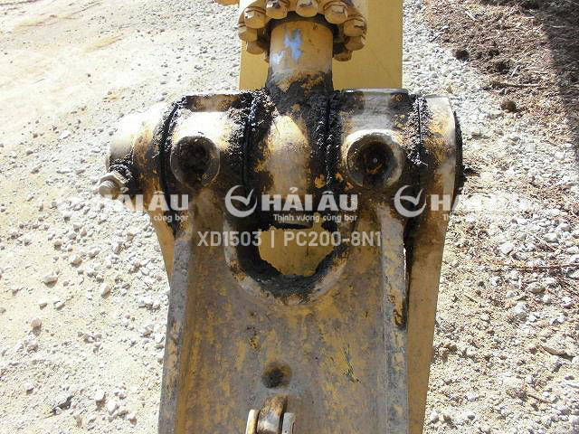 Máy Xúc Đào Bánh Xích Cũ KOMATSU PC200-8N1 (27)