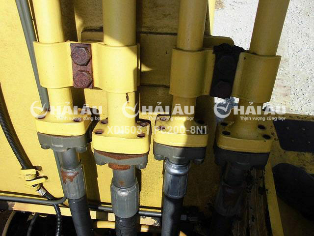 Máy Xúc Đào Bánh Xích Cũ KOMATSU PC200-8N1 (4)