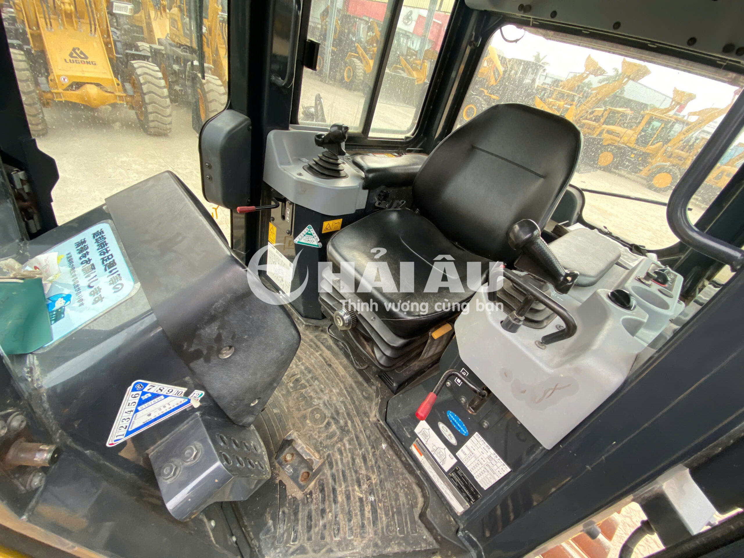 Máy ủi cũ KOMATSU D31PX-22 (16)