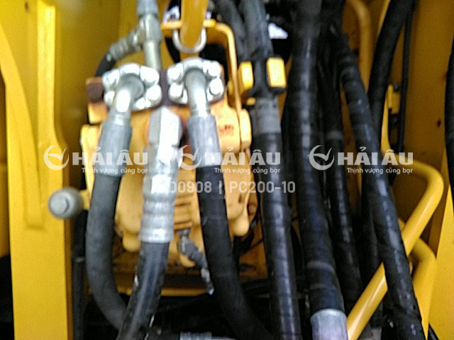 Xúc Đào KOMATSU PC200-10 8000h (67)